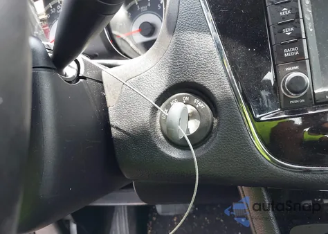 2011 Chrysler 200 Limited из США, поврежденный, VIN 1C3BC2FG7BN581247